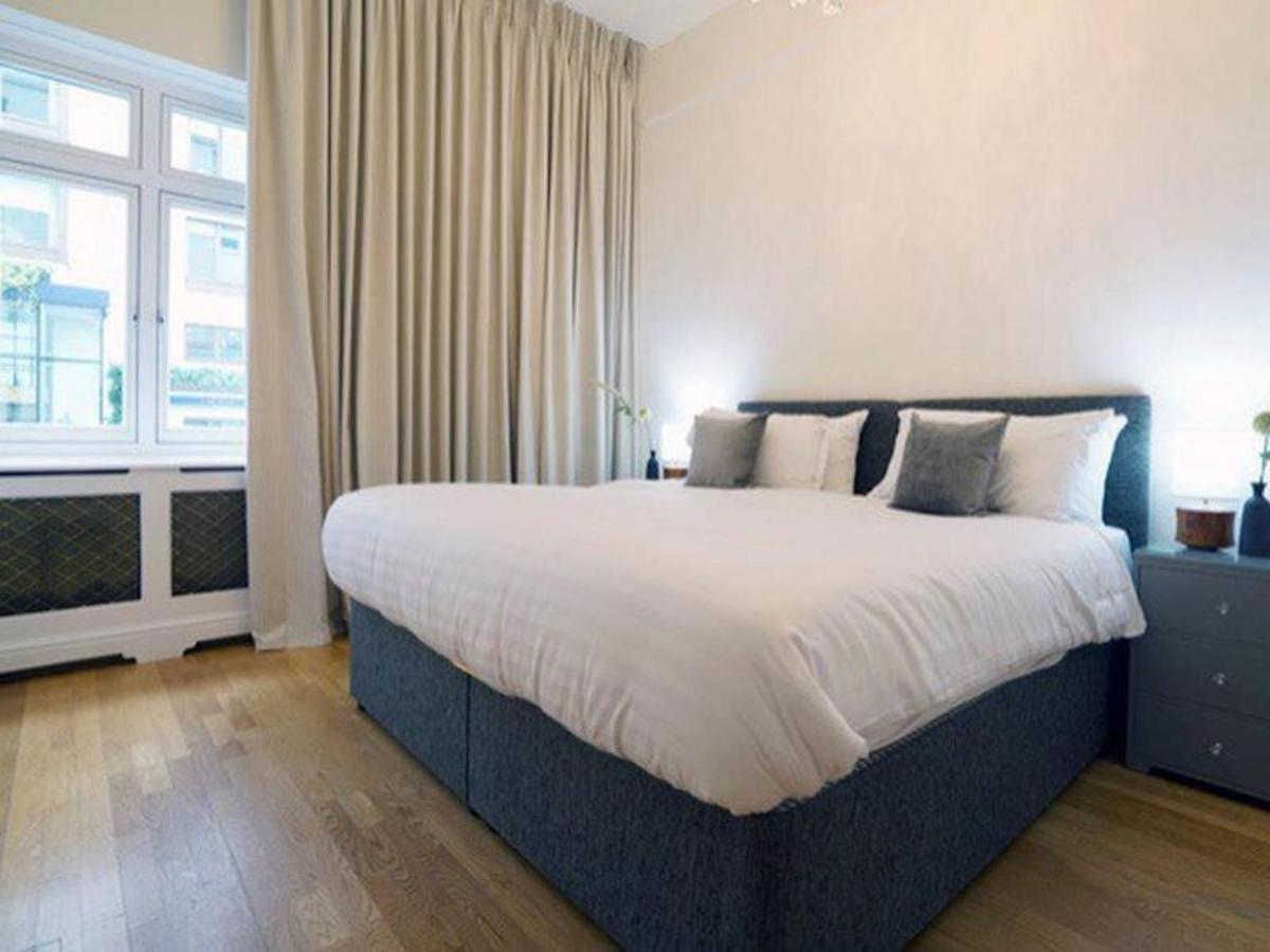 2 Bed Luxury Serviced In Belgravia